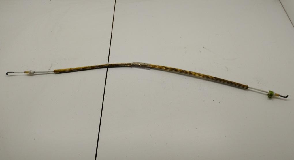 Трос двери задней