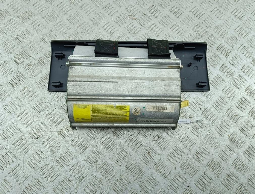 Подушка безопасности (Airbag) пассажира