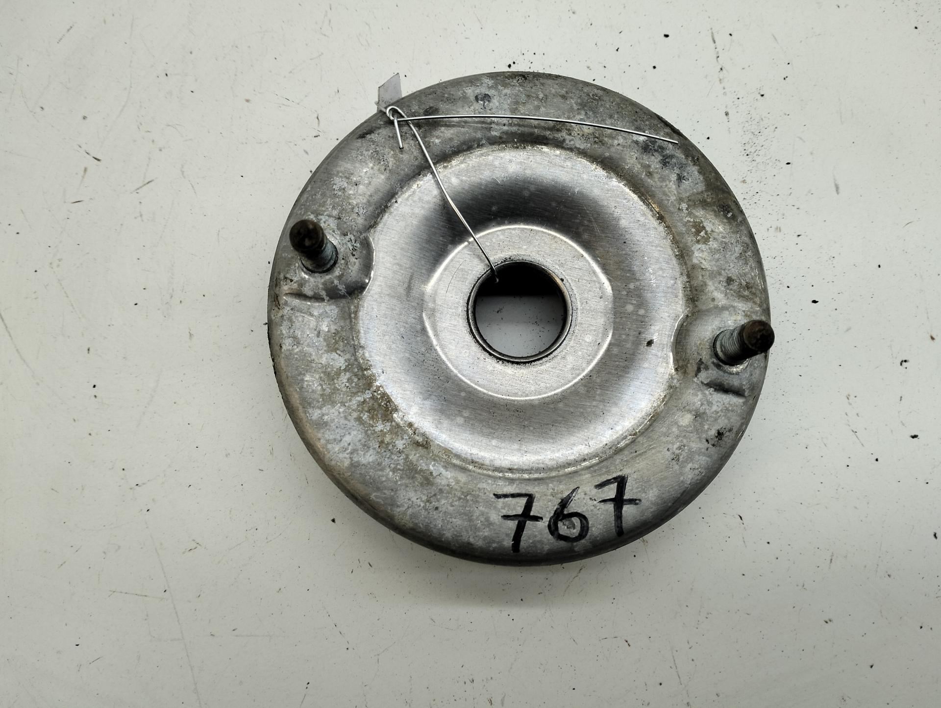 Опора амортизатора переднего (верхняя)
