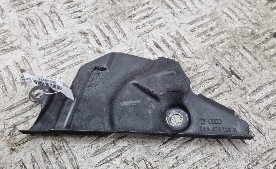 Кожух ГРМ