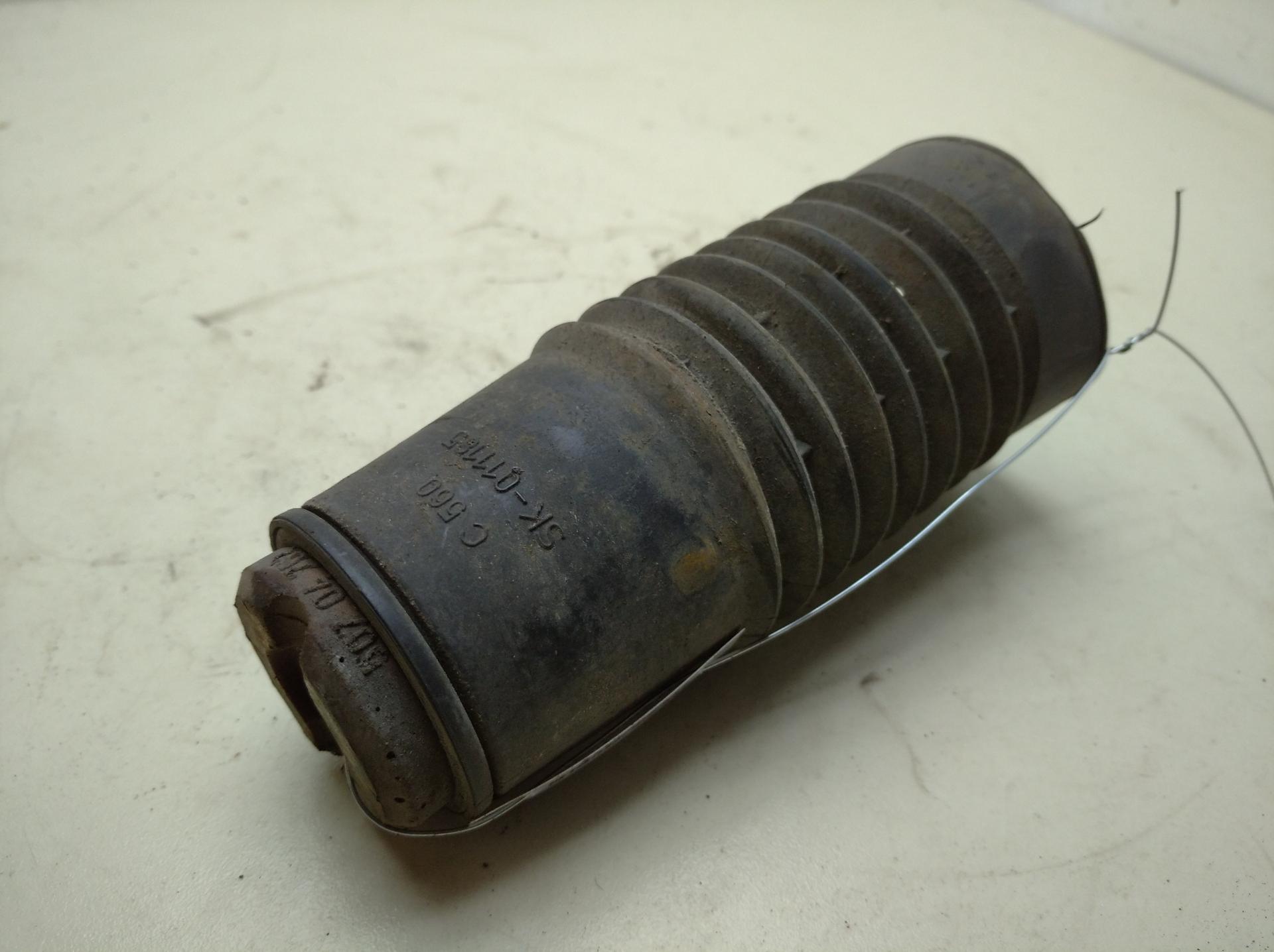 Пыльник амортизатора