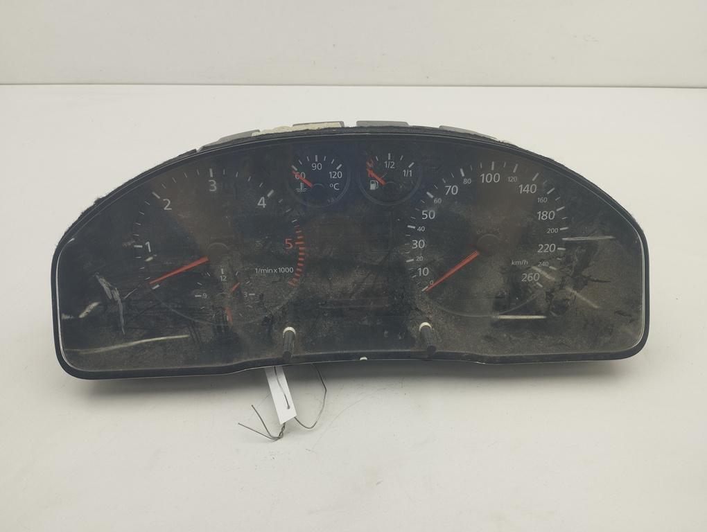 Щиток приборный (панель приборов)