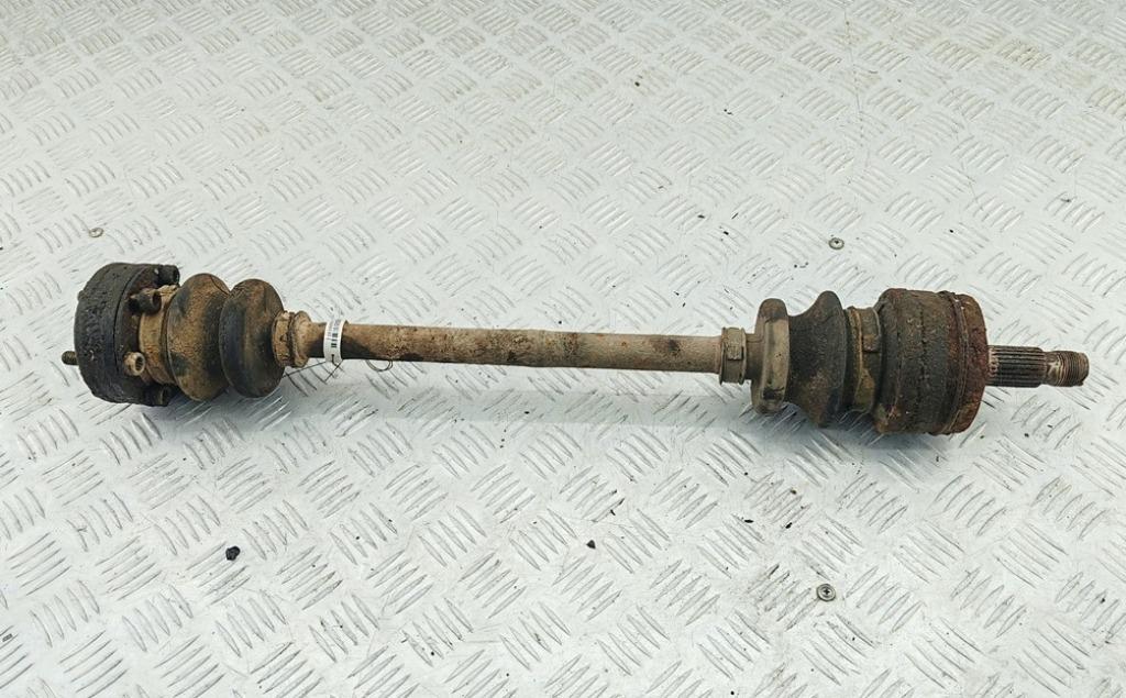 Полуось задняя