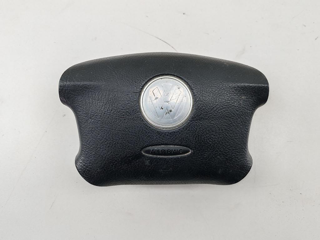 Подушка безопасности (Airbag) водителя