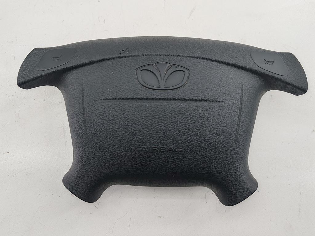 Подушка безопасности (Airbag) водителя