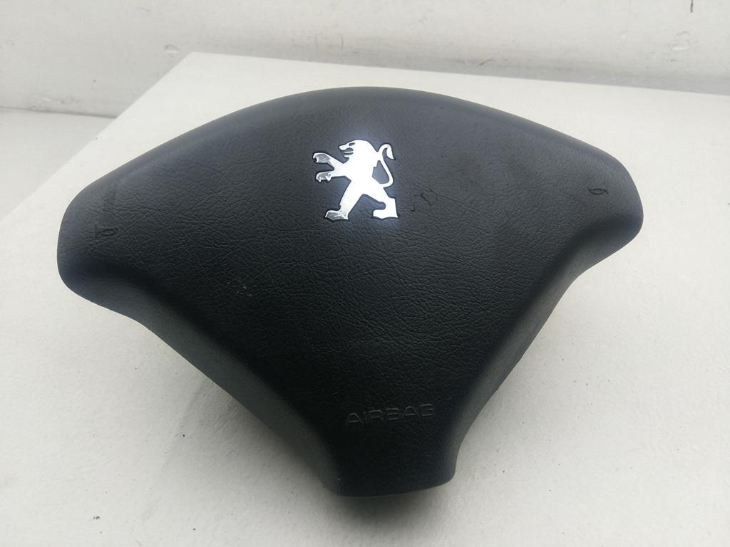 Подушка безопасности (Airbag) водителя