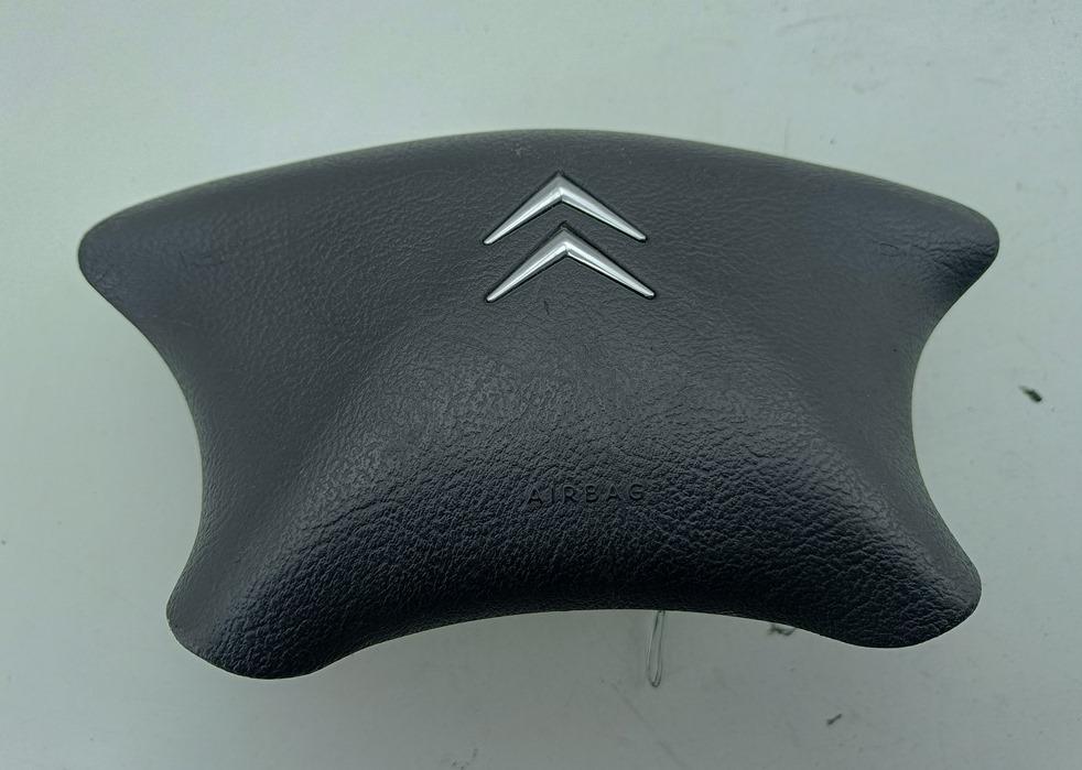 Подушка безопасности (Airbag) водителя