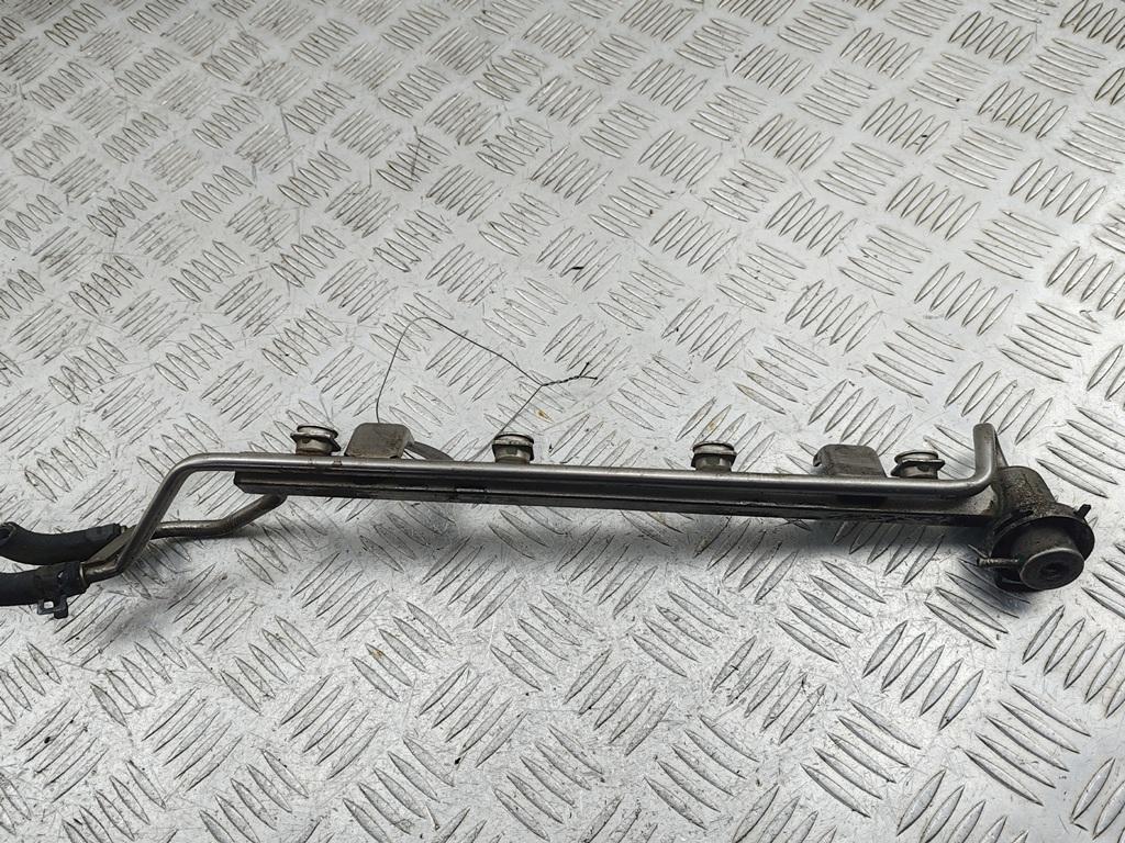 Рампа (рейка) топливная