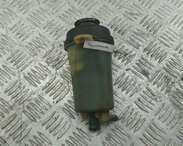 Бачок гидроусилителя