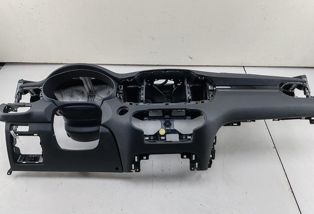 Панель приборная (торпедо)
