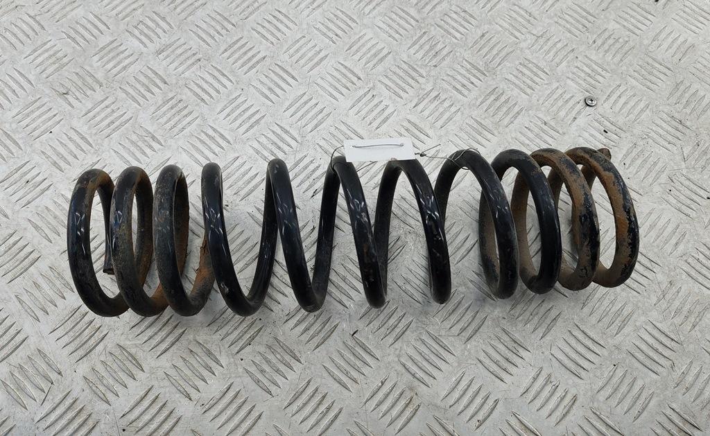 Пружина подвески задняя