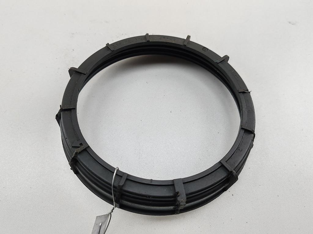 Гайка топливного насоса