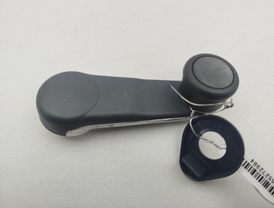 Ручка стеклоподъемника