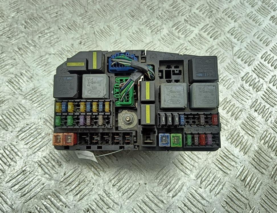 Блок предохранителей