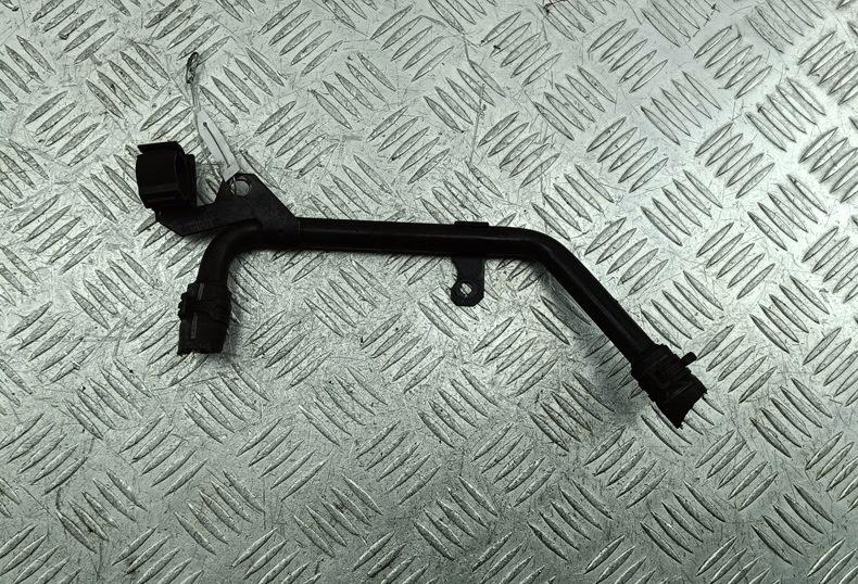 Трубка охлаждающей жидкости металлическая