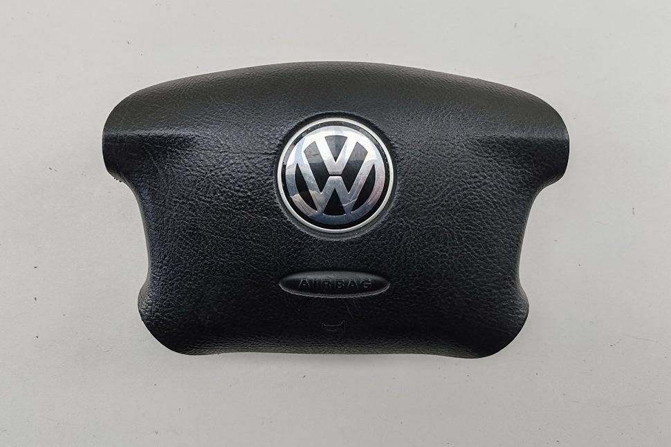 Подушка безопасности (Airbag) водителя