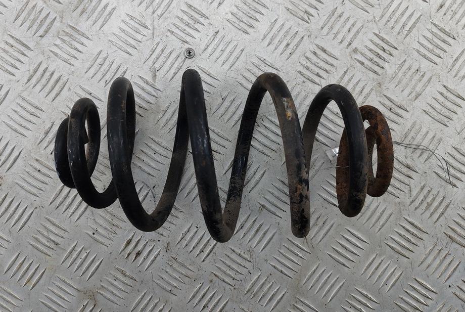 Пружина подвески задняя