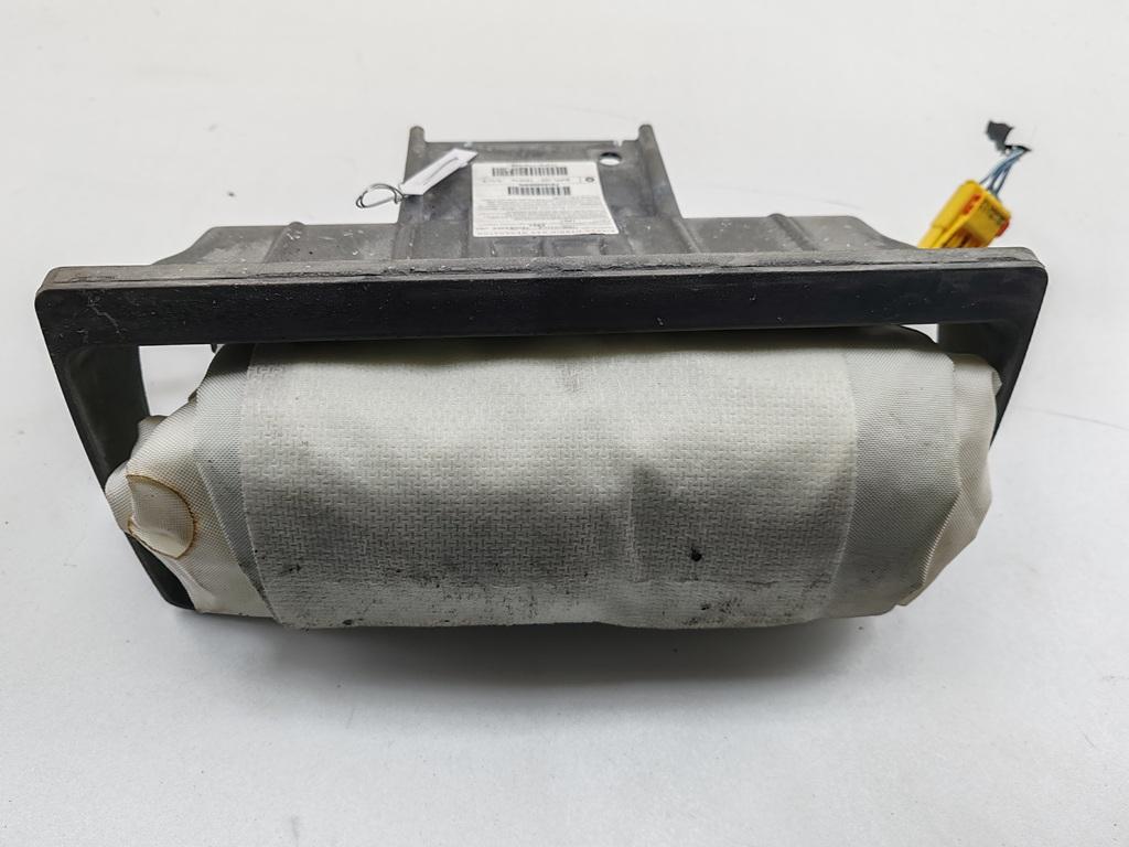 Подушка безопасности (Airbag) пассажира