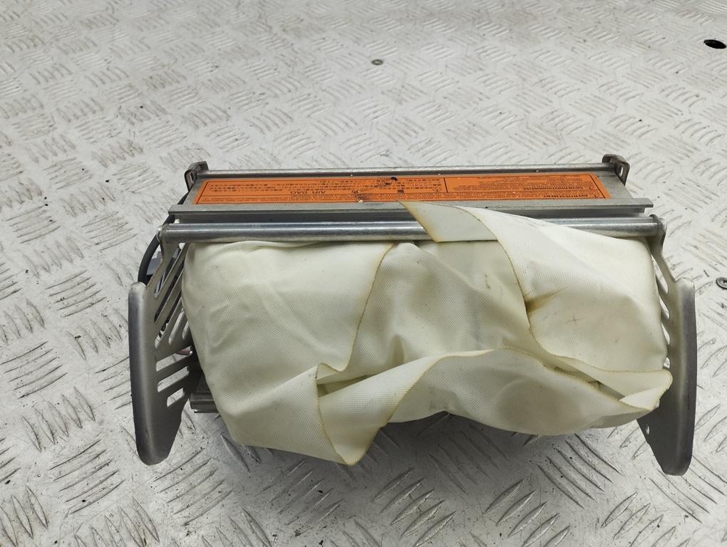 Подушка безопасности (Airbag) пассажира