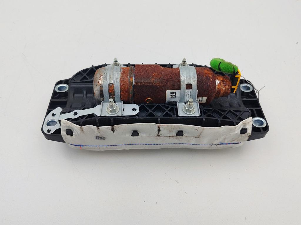 Подушка безопасности (Airbag) пассажира