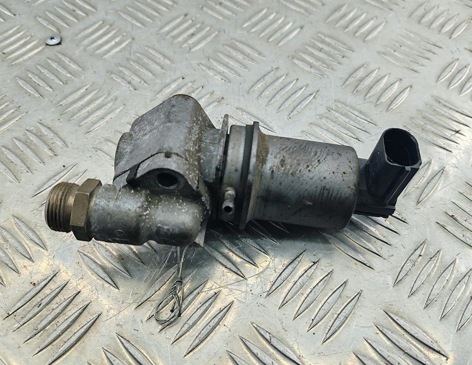 Клапан EGR (рециркуляции выхлопных газов)