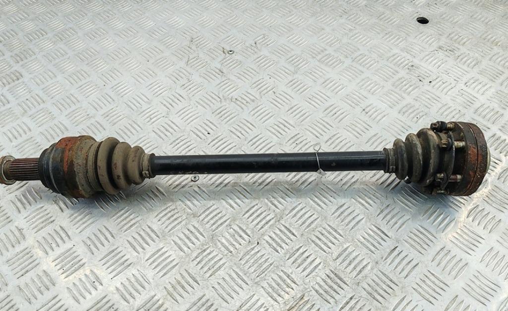 Полуось задняя