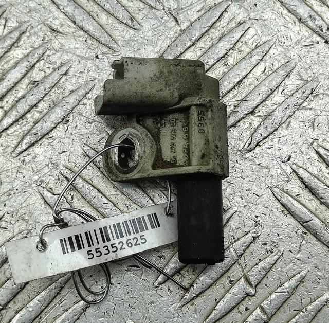 Датчик положения распредвала