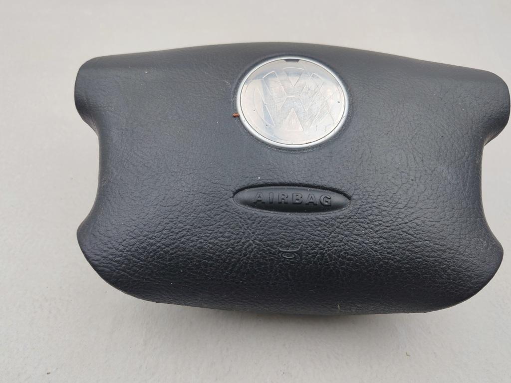 Подушка безопасности (Airbag) водителя