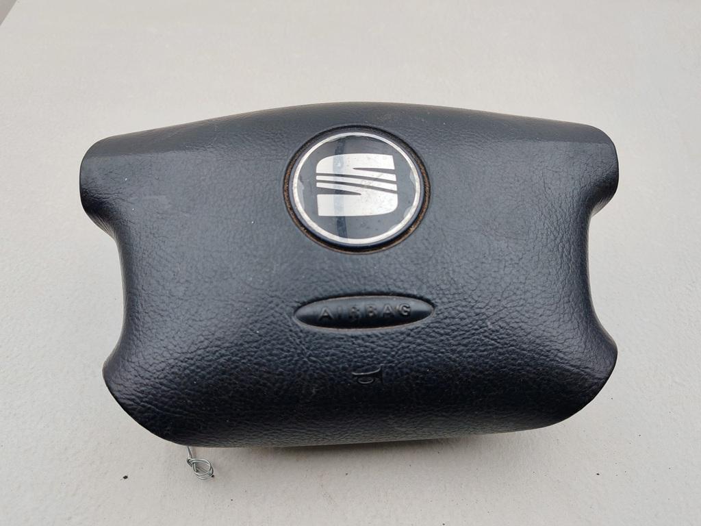Подушка безопасности (Airbag) водителя