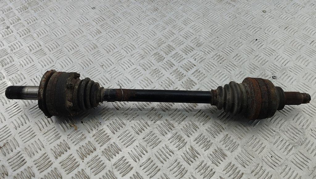 Полуось задняя