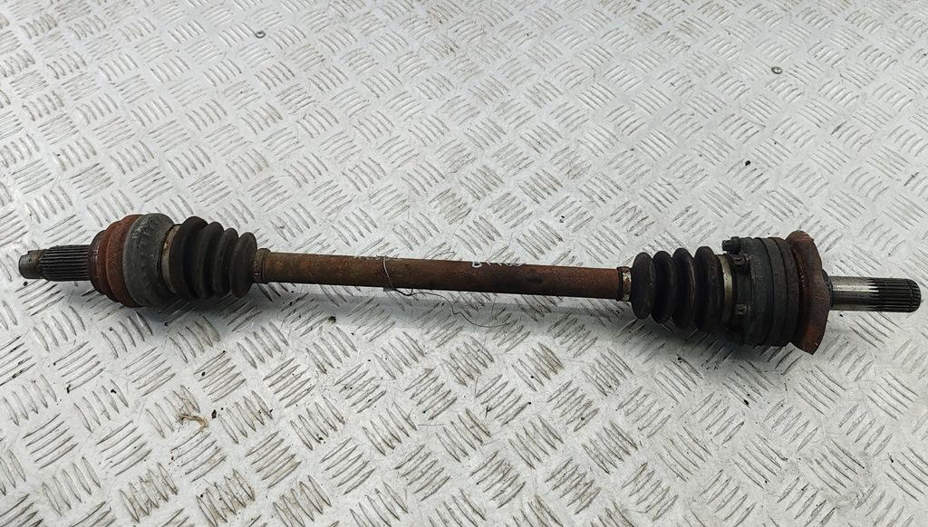 Полуось задняя