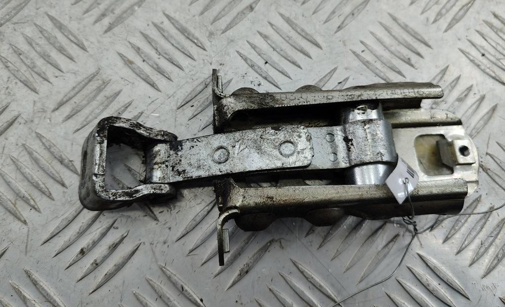 Ограничитель открывания двери передней