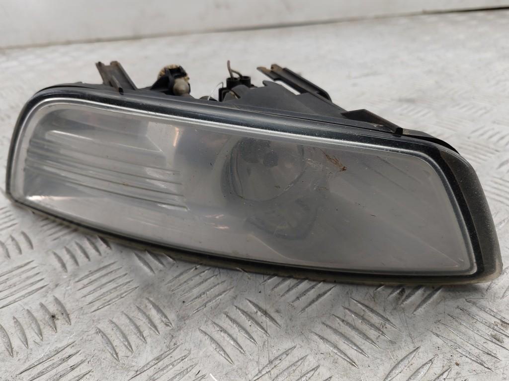 Фара противотуманная левая