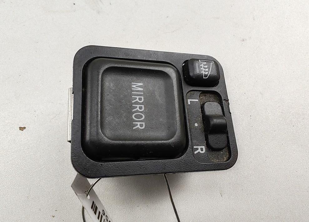 Джойстик регулировки зеркал
