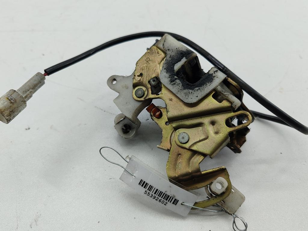 Замок багажника