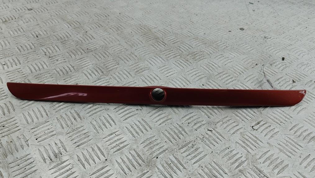 Накладка подсветки номера