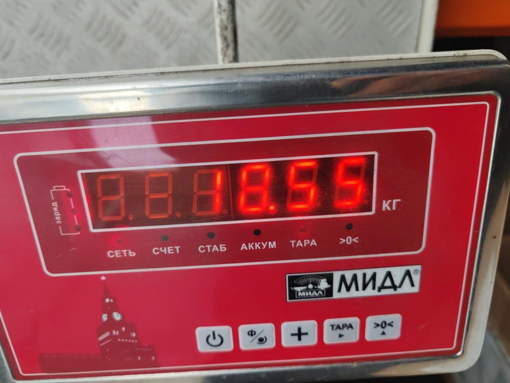 Дверь багажника правая