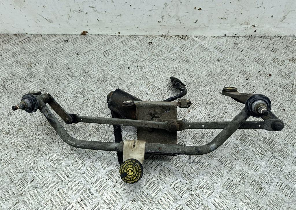 Моторчик стеклоочистителя передний