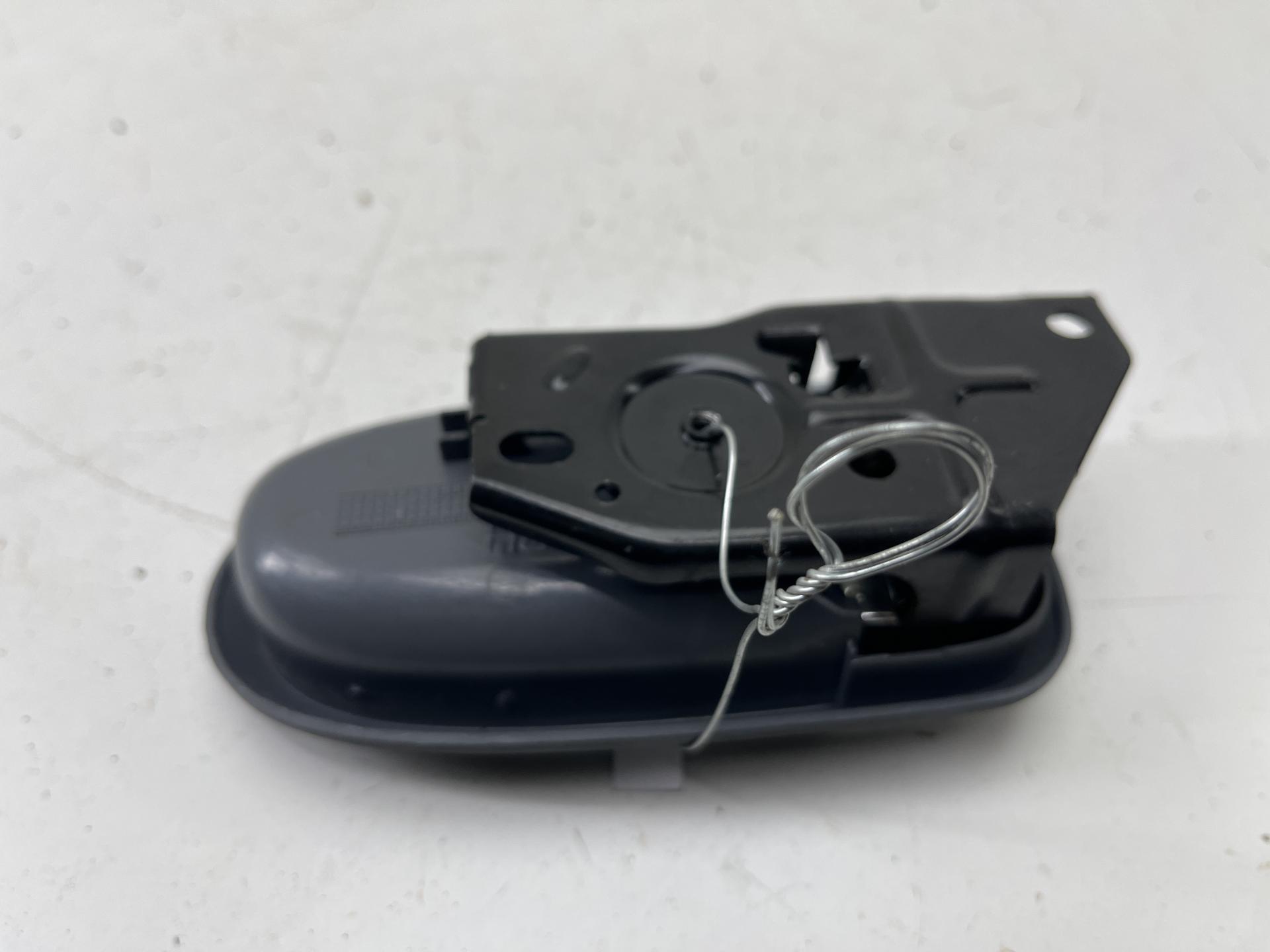 Ручка двери передней внутренняя правая