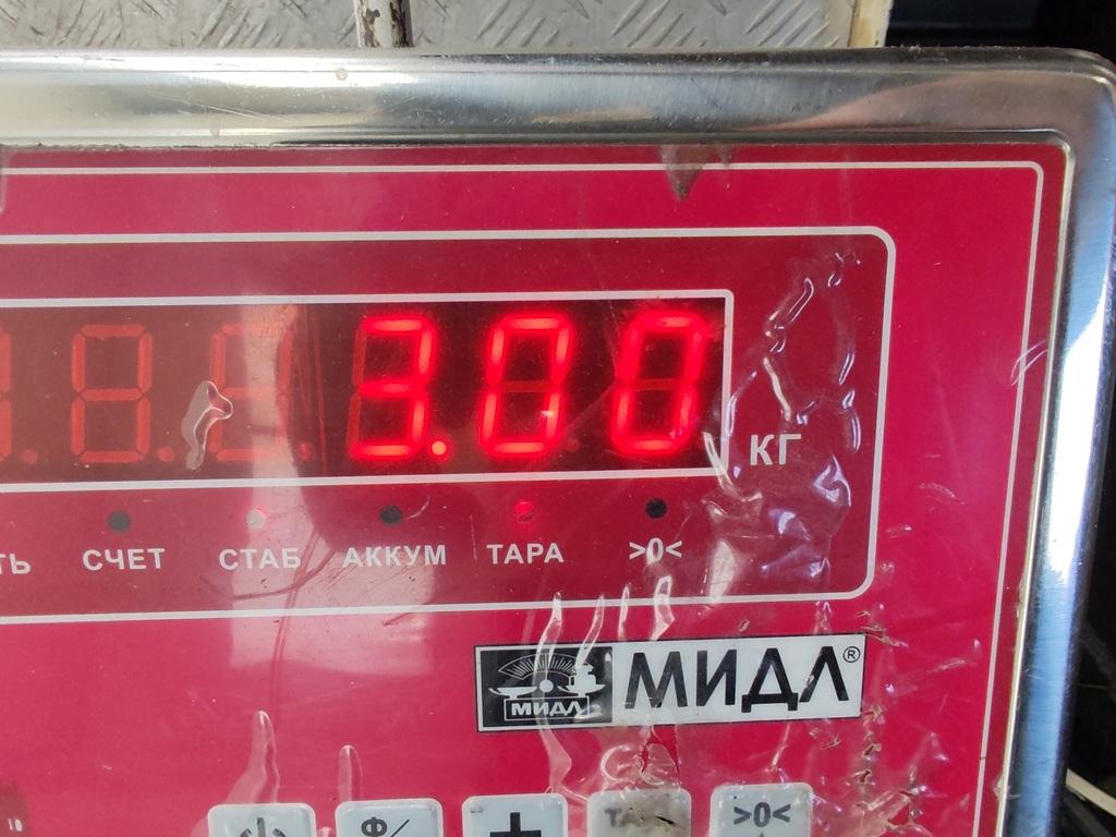 Стекло двери задней левой
