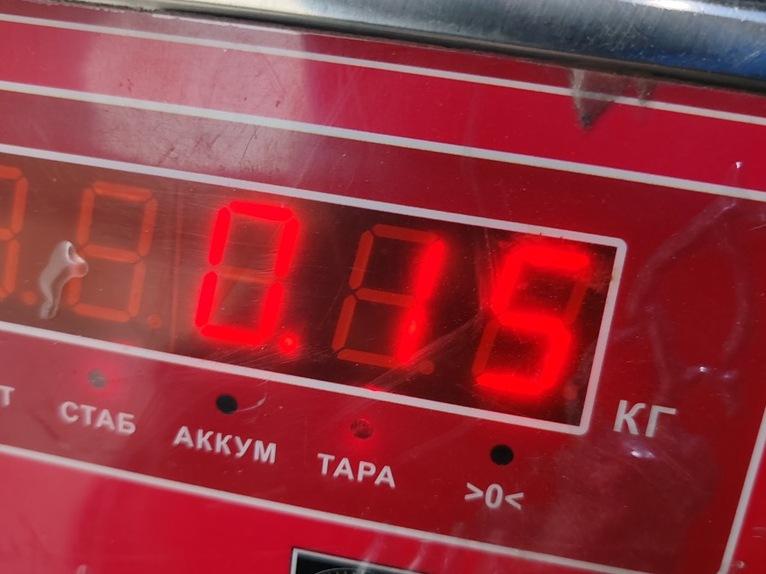 Крышка фары левой