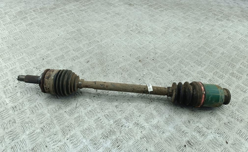 Полуось передняя левая