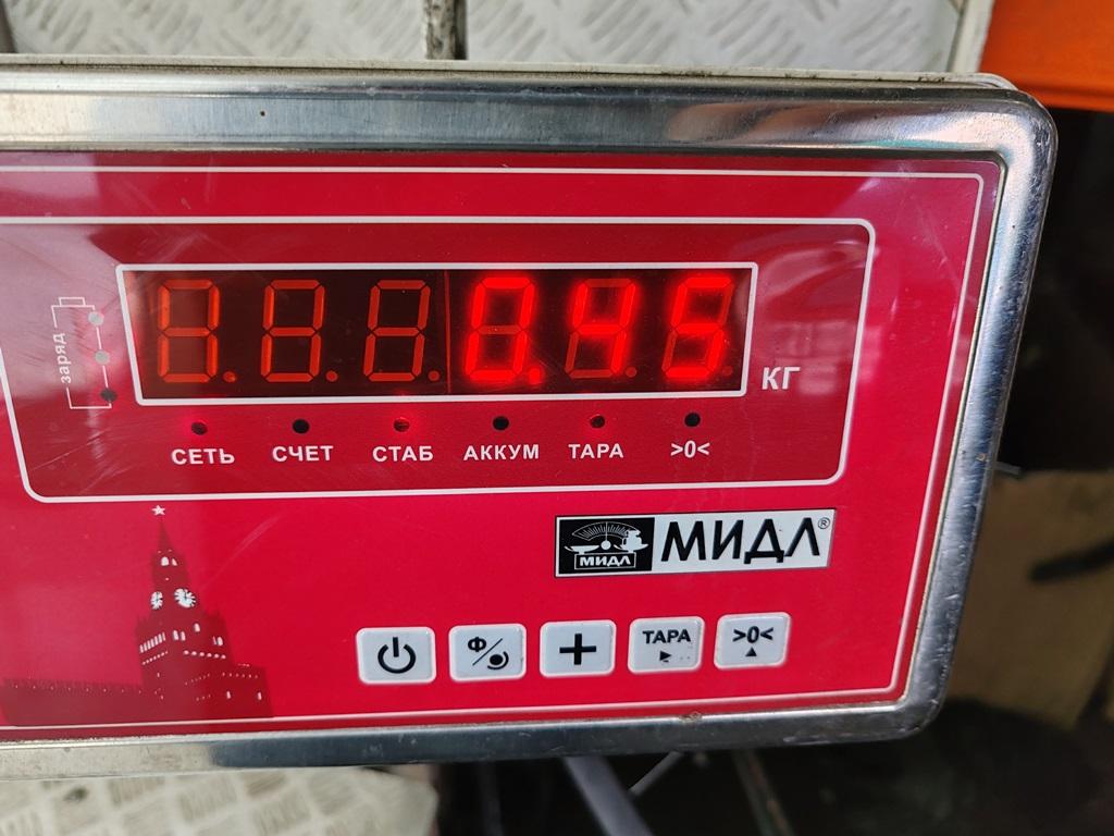 Поводок стеклоочистителя передний левый
