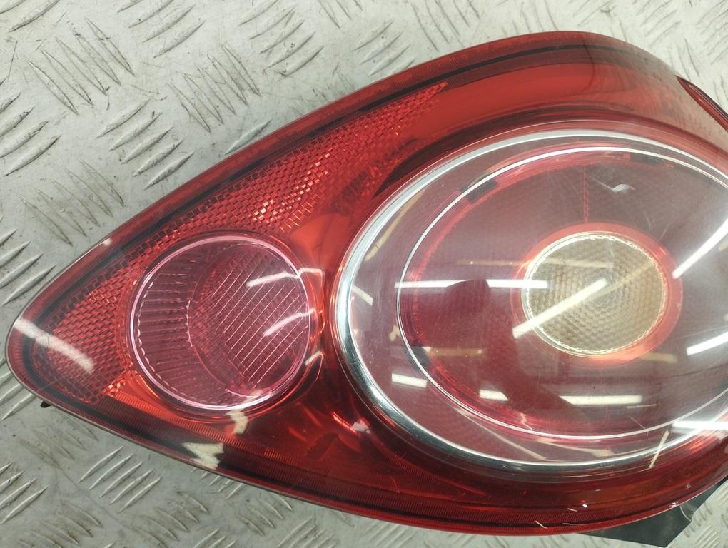 Фонарь задний левый