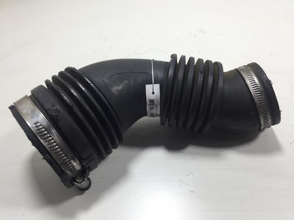 Патрубок воздушного фильтра