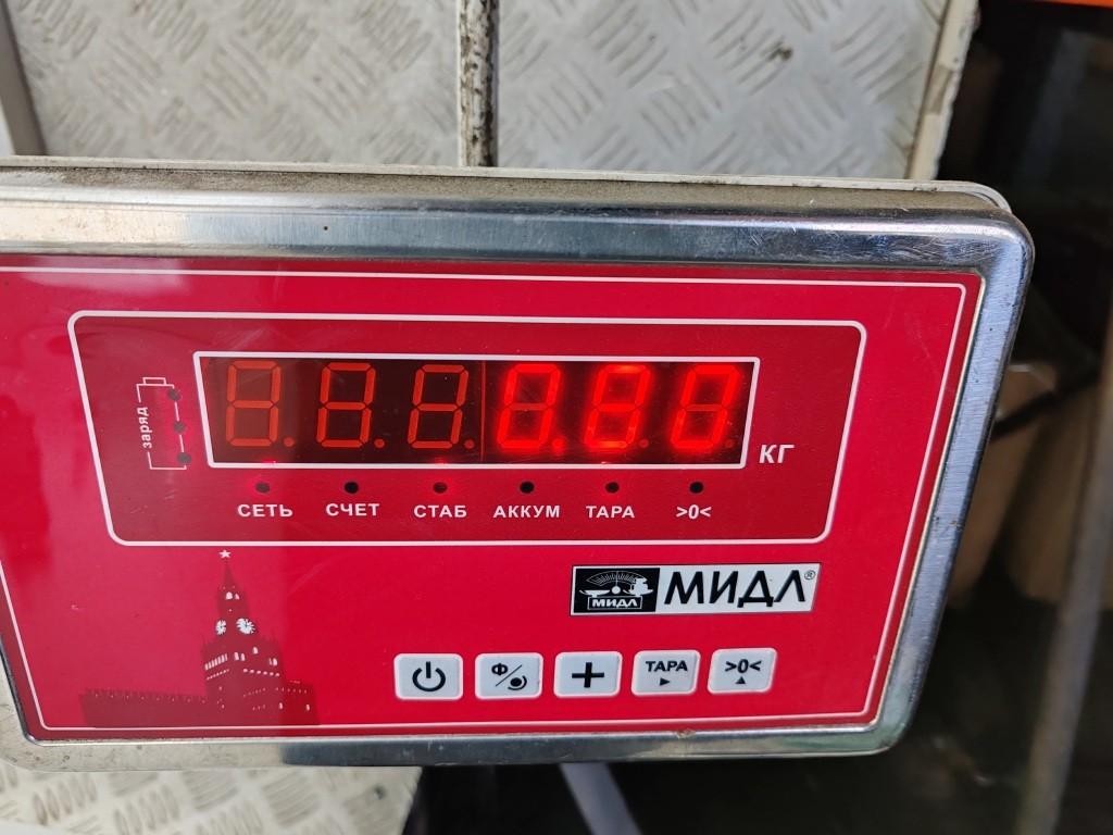 Накладка двери задней левой