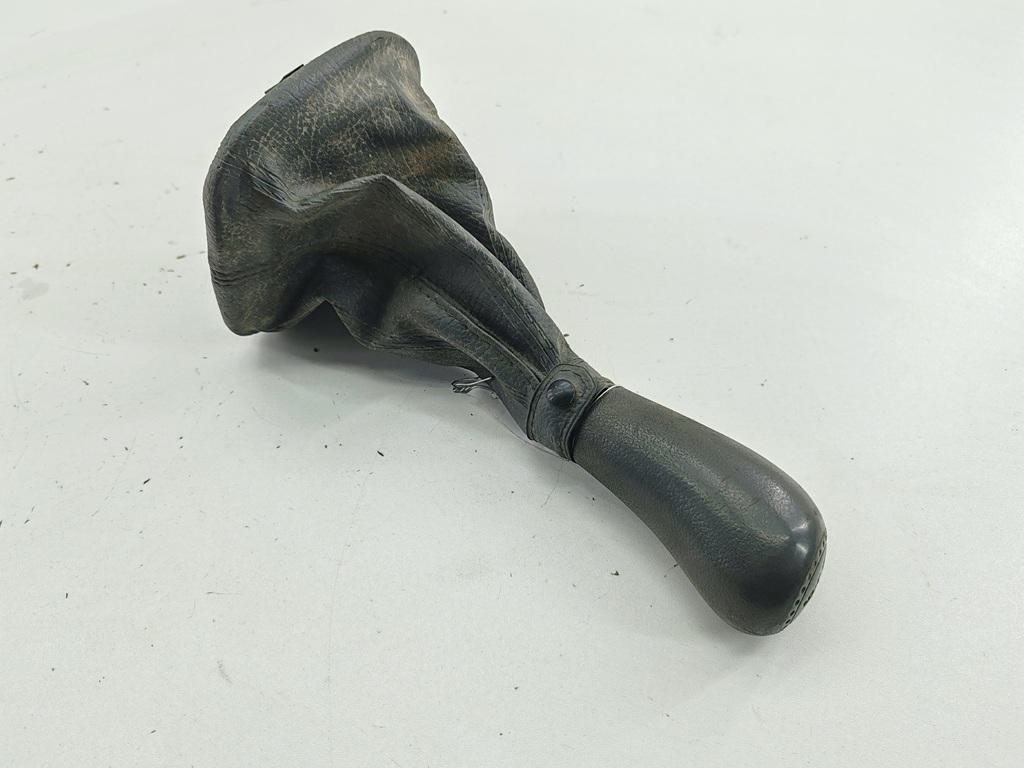 Рукоятка рычага КПП