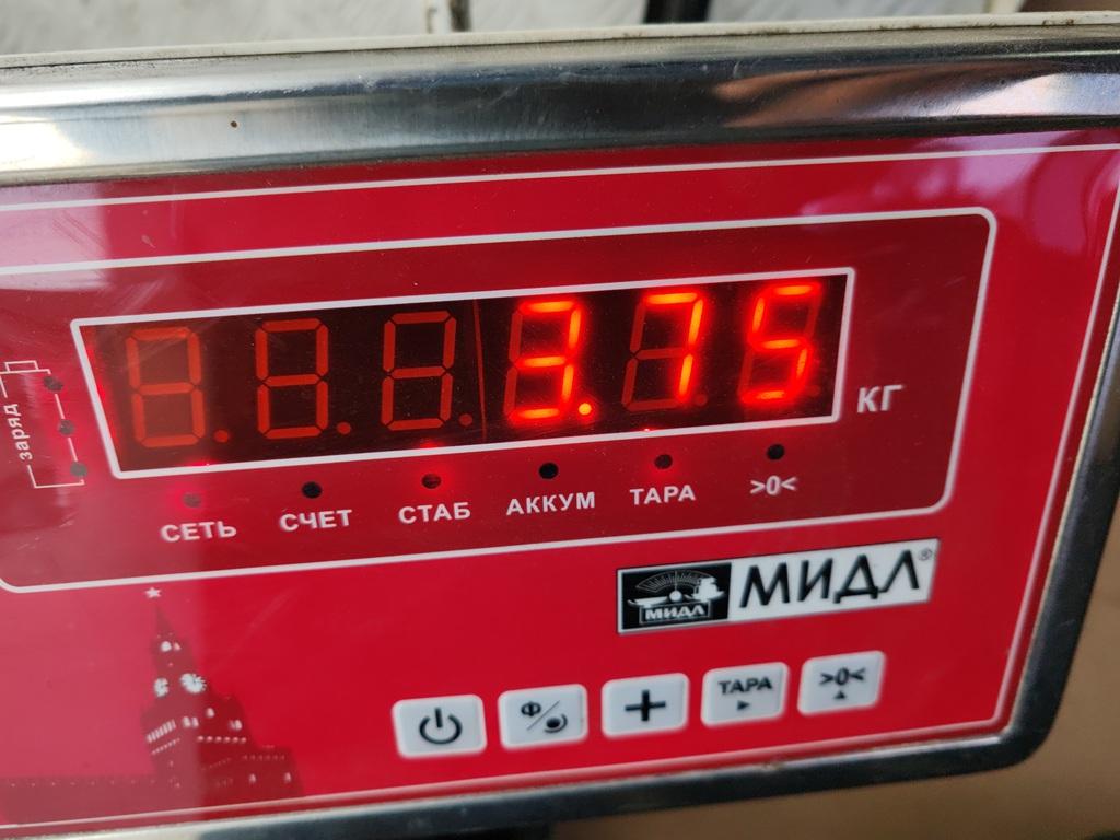 Стекло двери передней левой