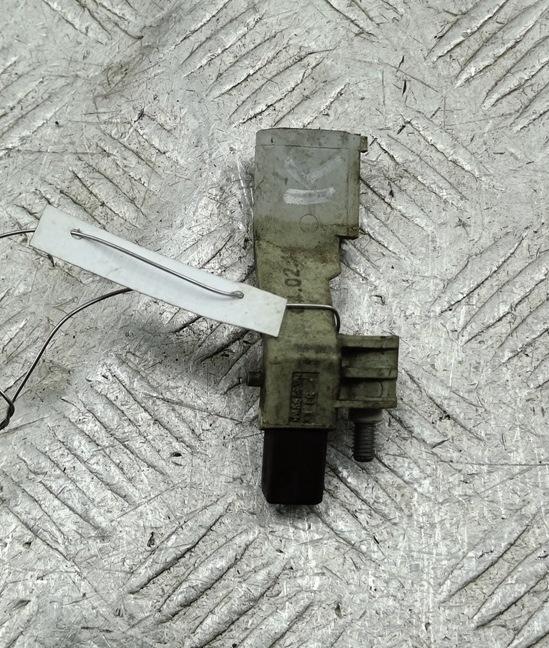 Датчик положения коленвала