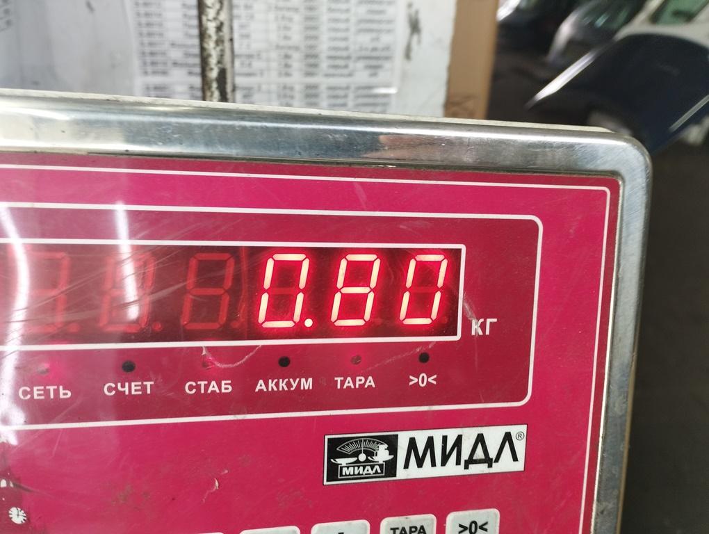 Петля двери